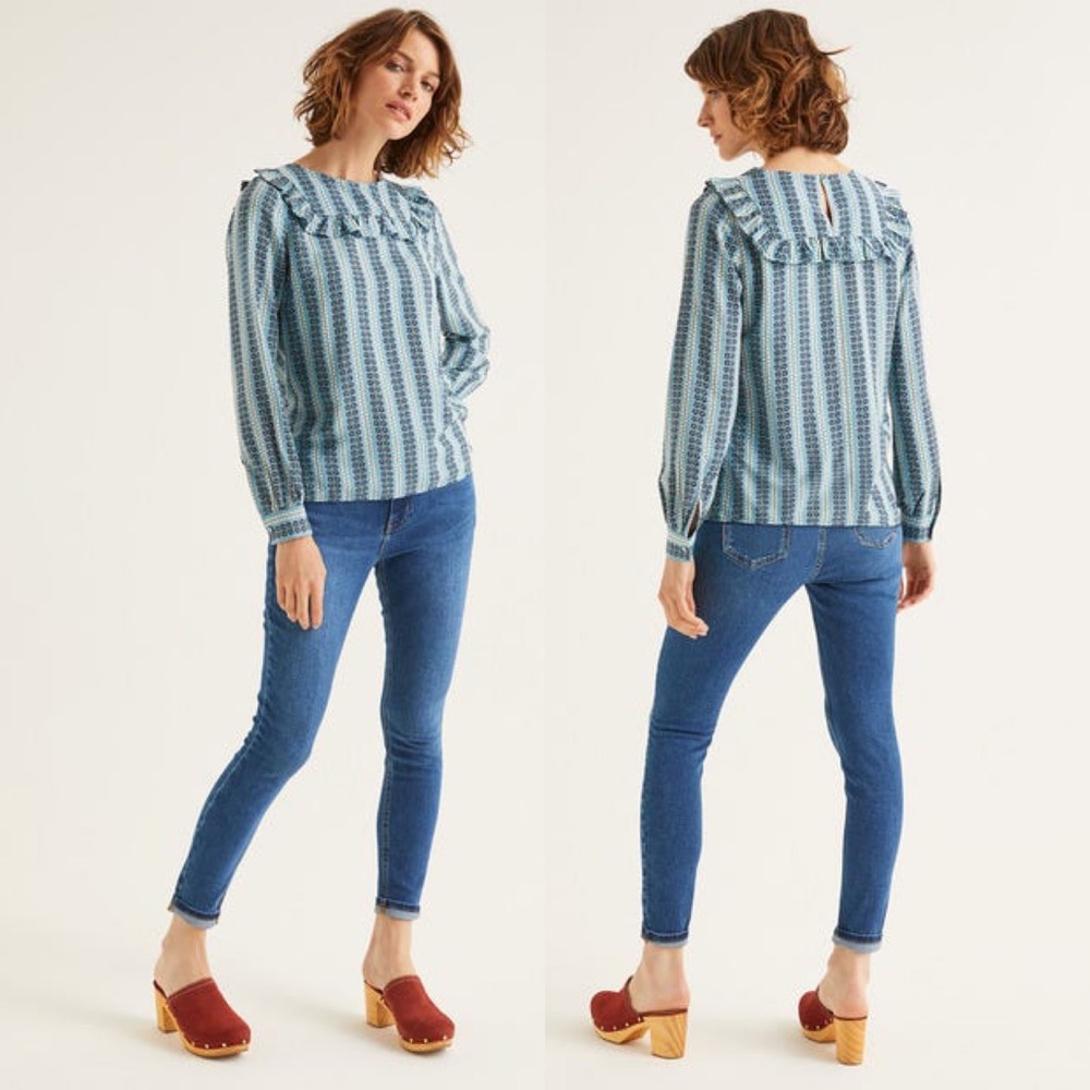 Boden Effie Blouse in Heritage Blue Floral Trellis - Picture 7 of 7
